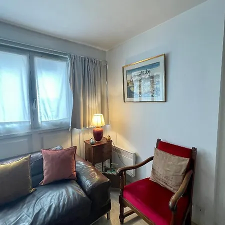 Grand T2 Plein Centre Historique Avec Ascenseur Apartment